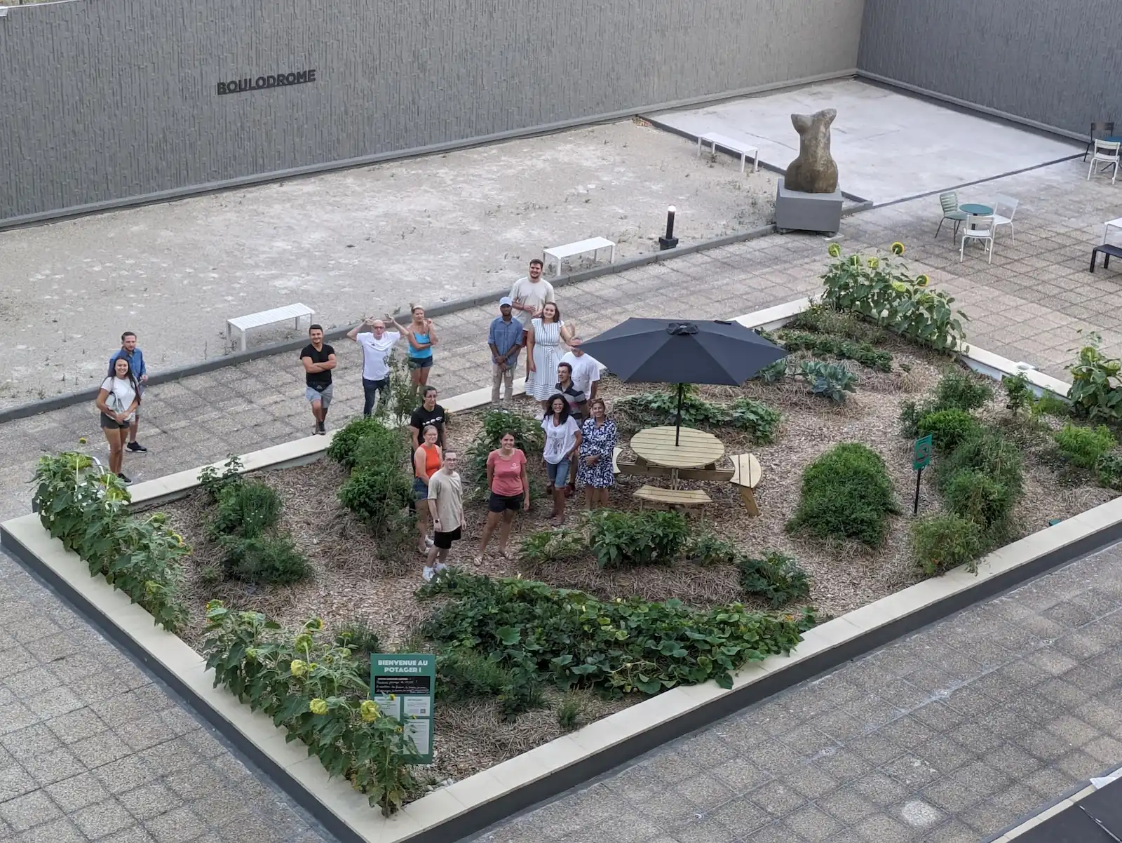 Agriculture urbaine : transformer une ancienne piscine en potager