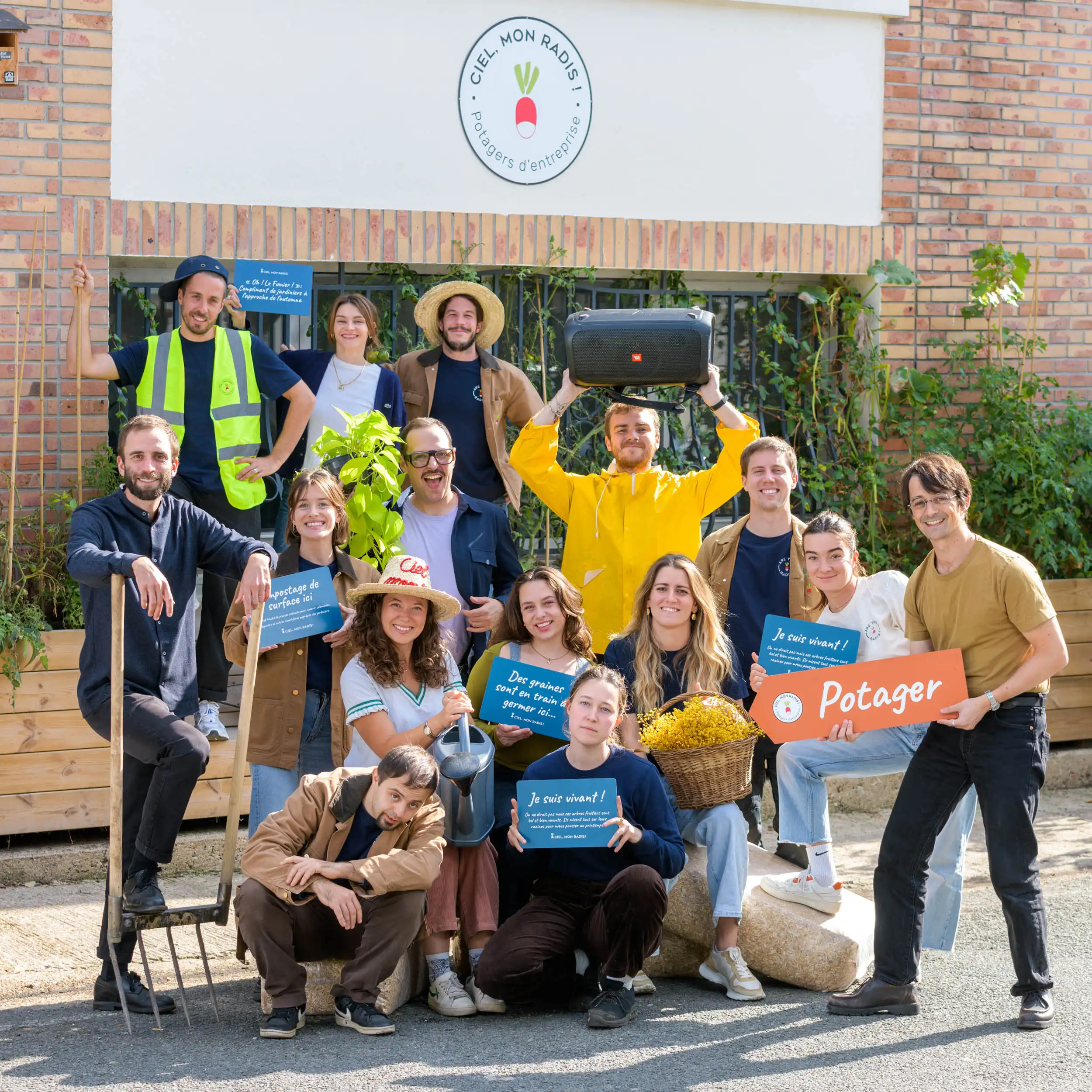 Équipe 8 Ciel mon radis agence WEB 12